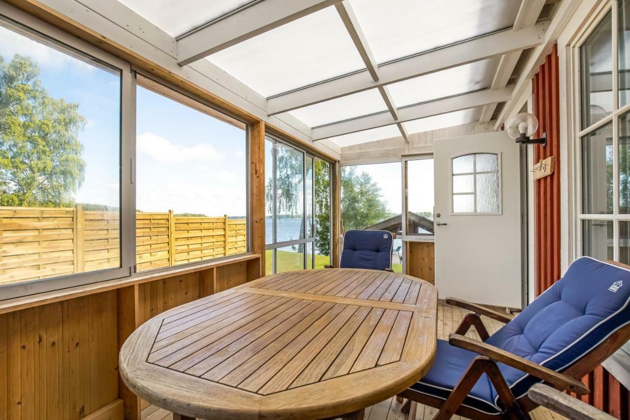 הוילה Bjorkoby Holiday Lakefront House מראה חיצוני תמונה